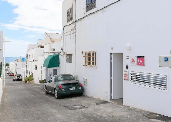 Apartment Casa Felicidad, Sea Views Vista Mar - Puerto del Carmen (Lanzarote)